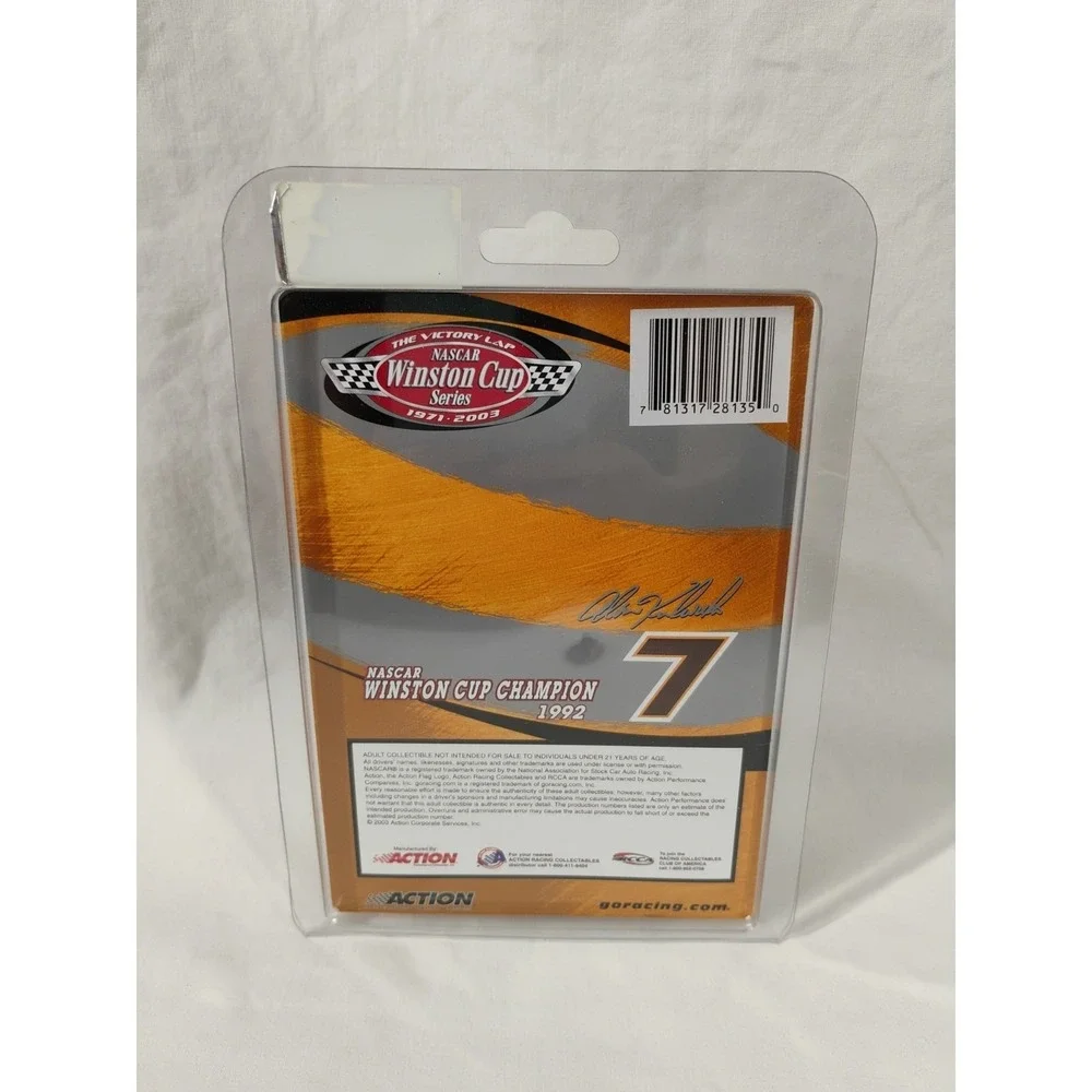 ALAN KULWICKI  #7 The Victory Lap Action Racing NASCAR Winston Cup 1992 Champion